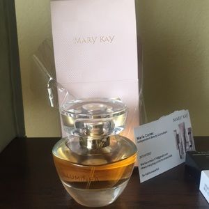 Independient Beauty consuntant marykay NEW